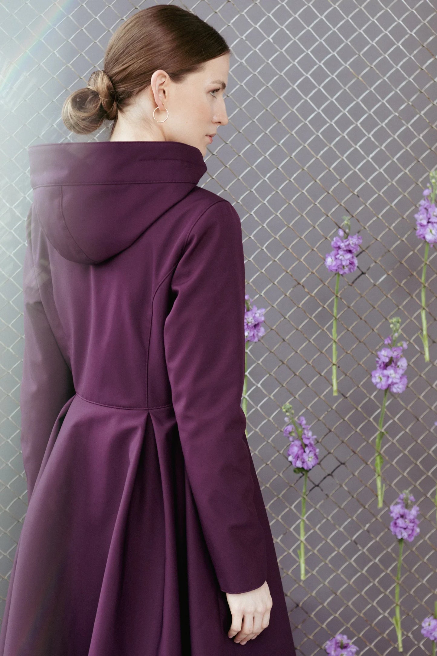 "Ruby Purple" allværskåpe fra RainSisters