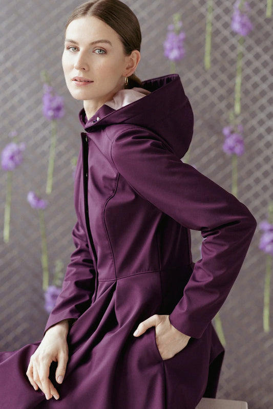 "Ruby Purple" allværskåpe fra RainSisters